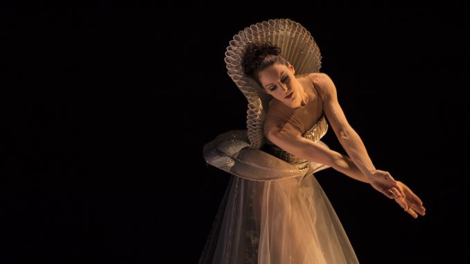 Les Ballets de Monte-Carlo in La Belle, photo by Alice Blangero (2)
