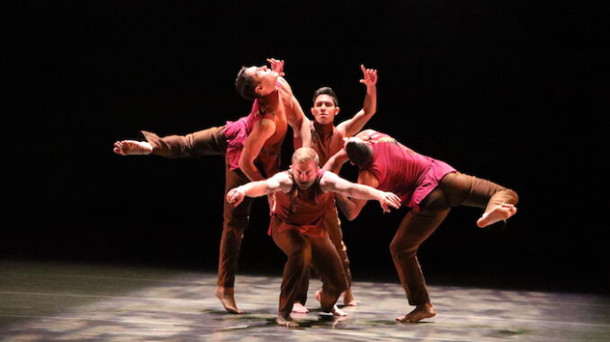 4374 Clockwise from UL GDC's Rosario Guillen, Eduardo Zambrana, Fernando Rodriguez and Ryan Galloway in lub-dub by Cesar Salinas. Photo by Gorman Cook